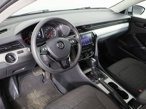 Used 2021 Volkswagen Passat 2.0T S image 25