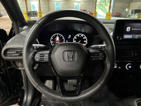 Used 2024 Honda HR-V Sport image 18