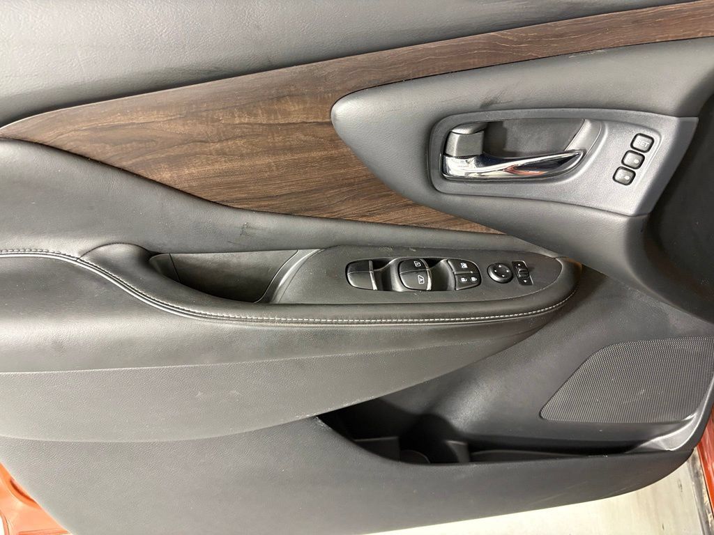 Used 2019 Nissan Murano Platinum w/ Cargo Package FWD image 19