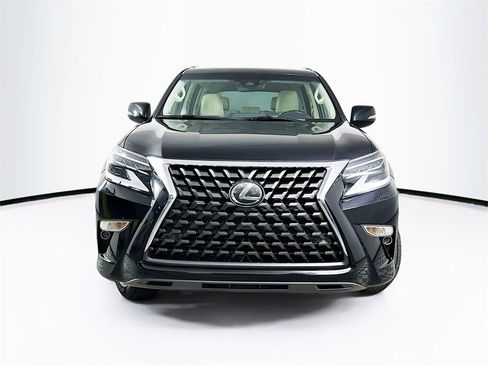 Used 2020 Lexus GX 460 Premium w/ Premium Package image 5