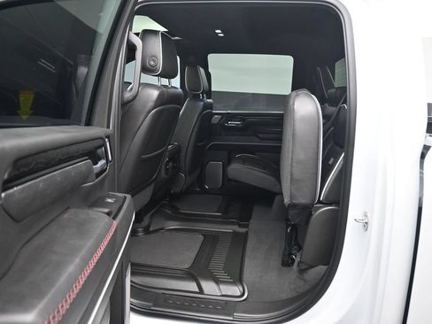 Used 2025 GMC Sierra 2500 AT4X AWD/4WD image 41