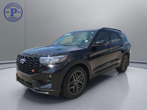 Used 2026 Ford Explorer ST AWD/4WD image 3
