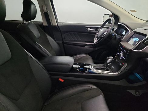 Used 2017 Ford Edge Sport w/ Technology Package AWD/4WD image 21