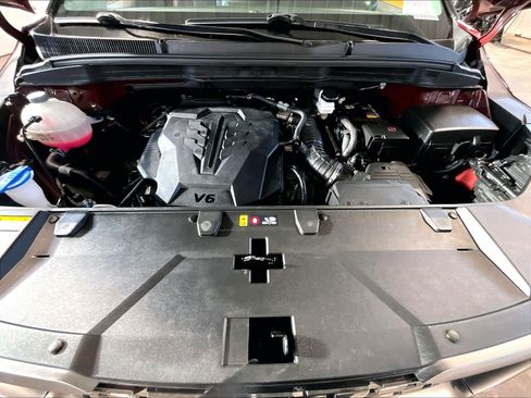 Used 2023 Kia Carnival SX Prestige image 31