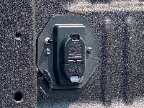 Used 2020 Ford F250 Lariat AWD/4WD image 6
