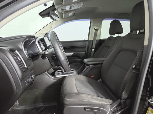 Used 2016 Chevrolet Colorado LT w/ Midnight Edition AWD/4WD image 22