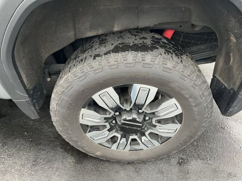 Used 2024 GMC Sierra 2500 Denali w/ Denali Reserve Package image 36