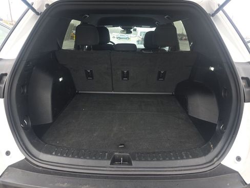 Used 2025 Chevrolet Equinox LT image 25