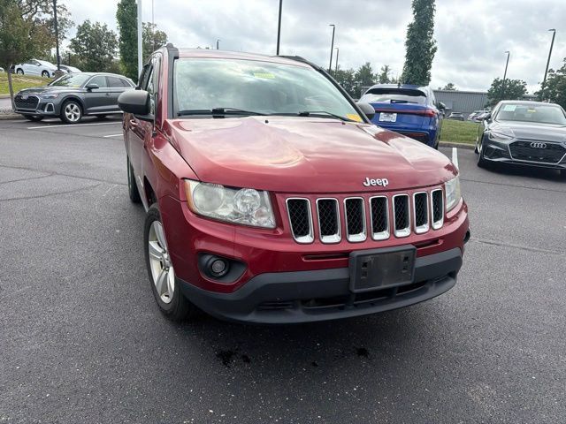 Used 2013 Jeep Compass Sport FWD image 5