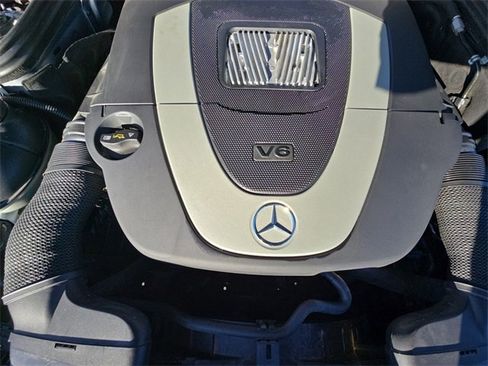 Used 2011 Mercedes-Benz E 350 Sedan image 24