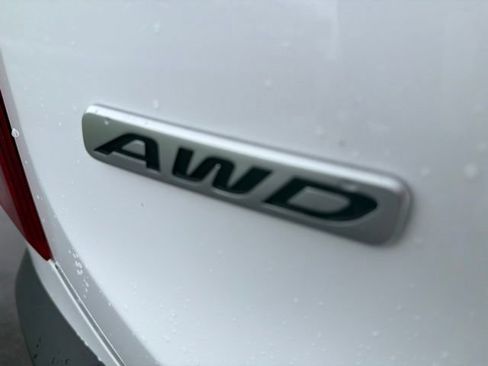 Used 2022 Kia Telluride S AWD/4WD image 9