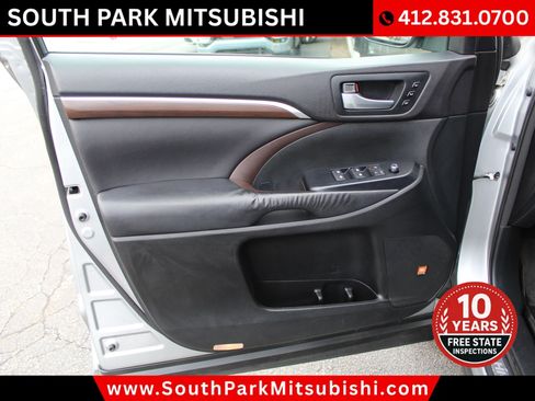 Used 2016 Toyota Highlander Limited w/ Driver Technology Package image 13