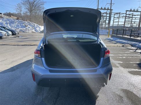 Used 2023 Toyota Corolla SE w/ SE Premium Package image 13