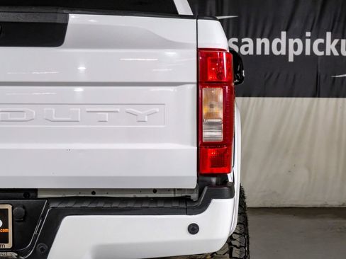 Used 2022 Ford F250 XLT w/ XLT Value Package image 42