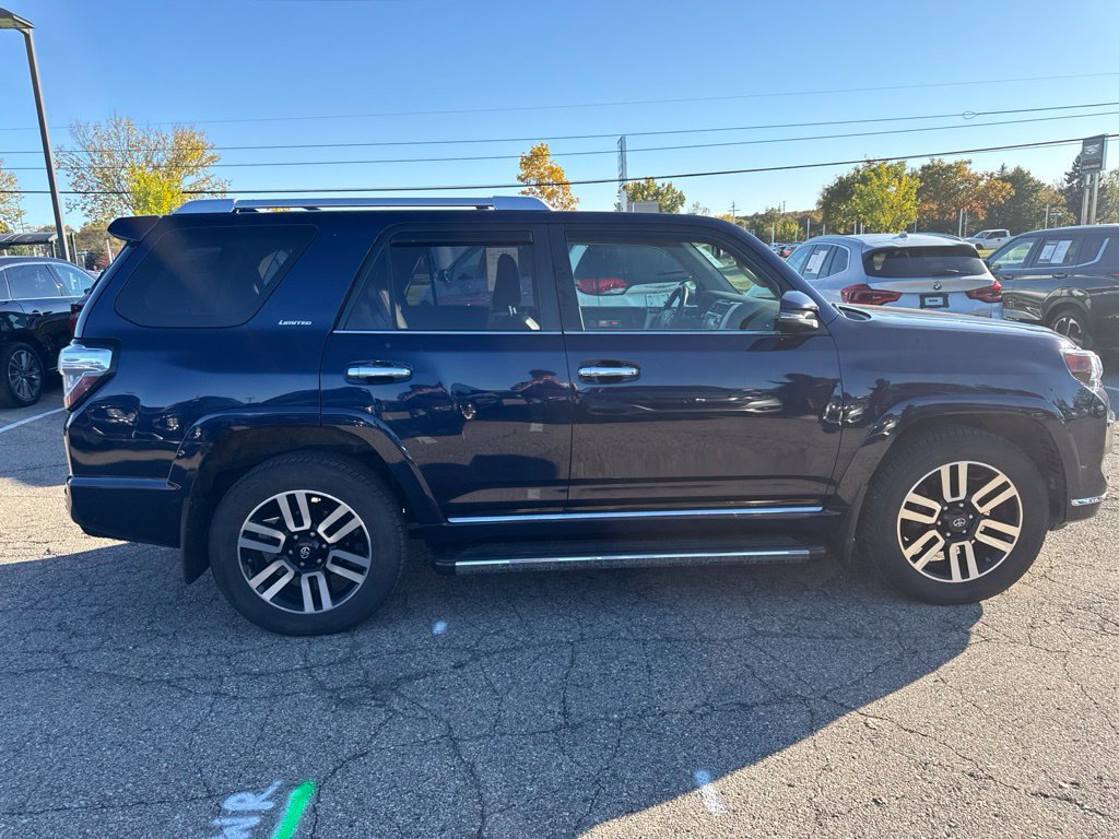Used 2015 Toyota 4Runner Limited AWD/4WD image 4