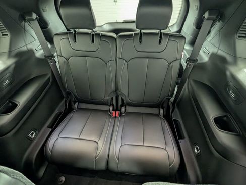 New 2025 Jeep Grand Cherokee L Limited w/ Black Appearance Package image 34