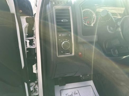 Used 2017 RAM 1500 Tradesman AWD/4WD image 38