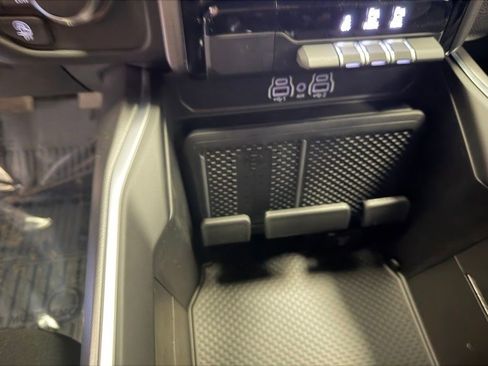 New 2026 RAM 1500 Big Horn AWD/4WD image 21
