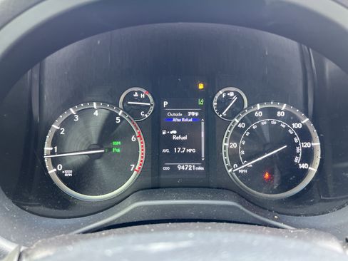 Used 2021 Lexus GX 460 Premium w/ Premium Package AWD/4WD image 21