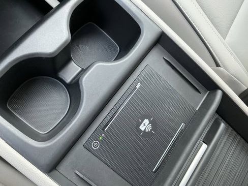 Used 2026 Honda Odyssey Touring image 25