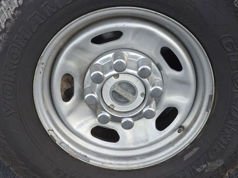 Used 2022 Ford F250 XL w/ Power Equipment Group image 29