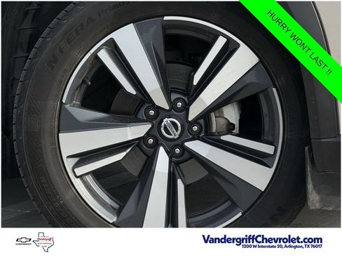 Used 2021 Nissan Rogue SL FWD image 9