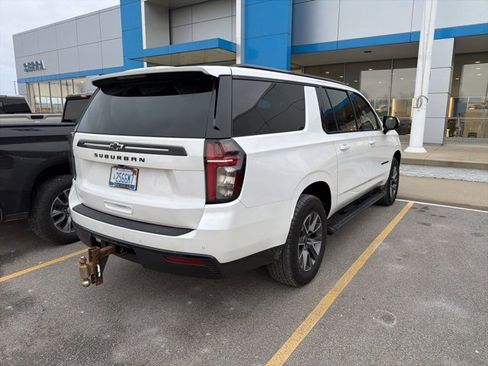 Used 2024 Chevrolet Suburban Z71 w/ Luxury Package image 6