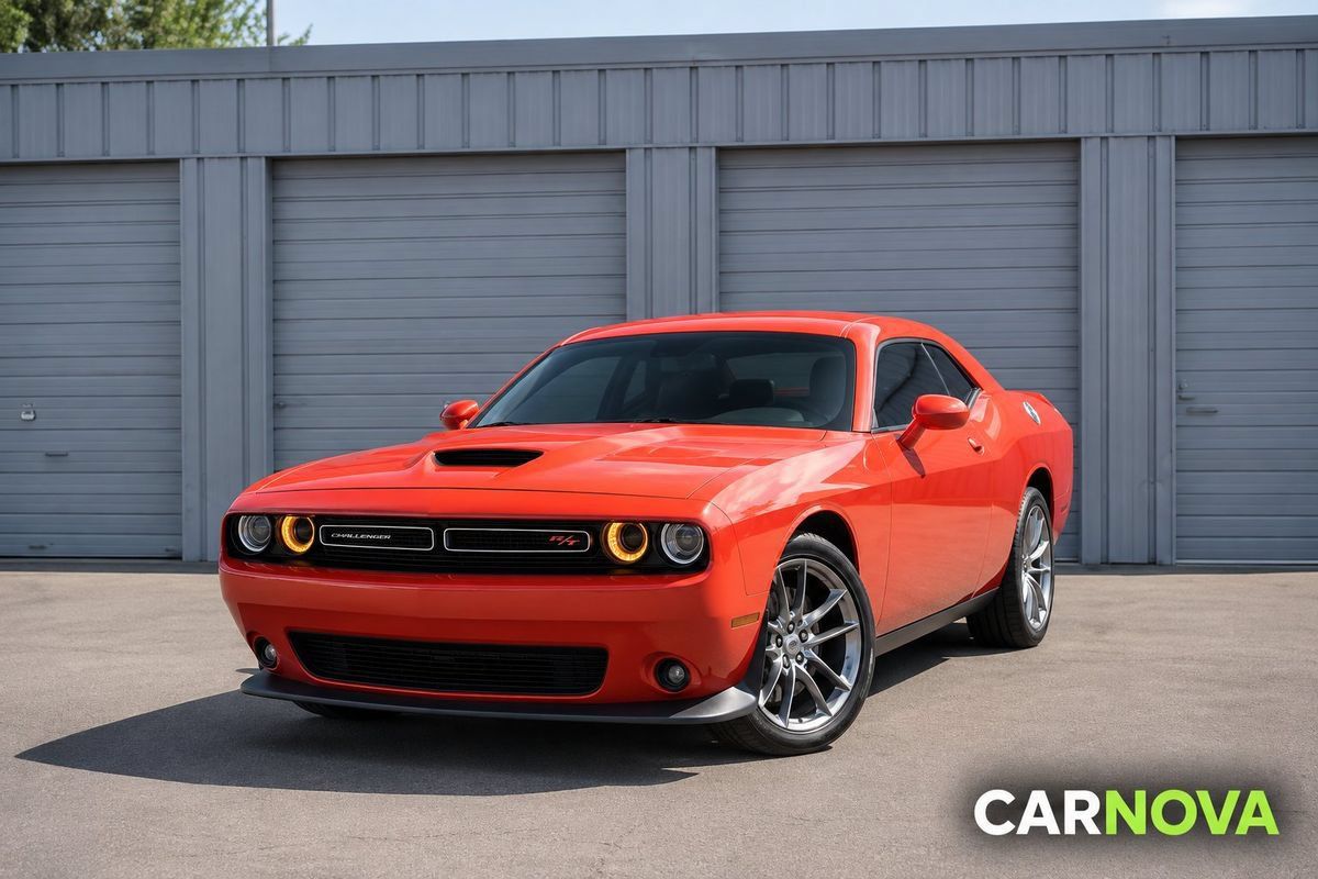 Used 2022 Dodge Challenger GT AWD/4WD image 1
