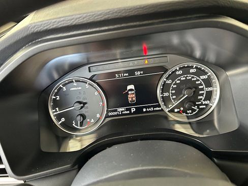 New 2026 Mitsubishi Outlander ES image 19