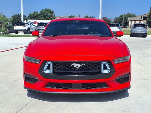 Used 2024 Ford Mustang Coupe RWD image 2