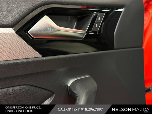Used 2020 Volkswagen Jetta R-Line FWD image 21