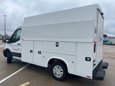 New 2025 Ford Transit 350 w/ Interior Upgrade Package image 4