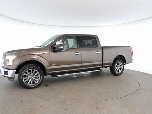 Used 2017 Ford F150 Lariat w/ Equipment Group 502A Luxury image 4