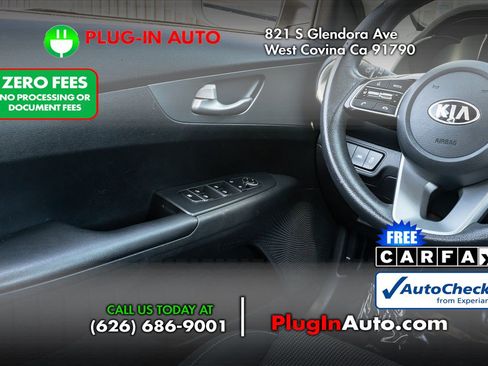 Used 2020 Kia Forte LXS FWD image 12
