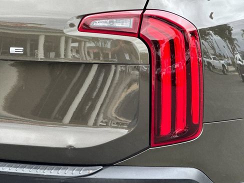 Used 2022 Kia Telluride EX w/ EX Premium Package FWD image 25