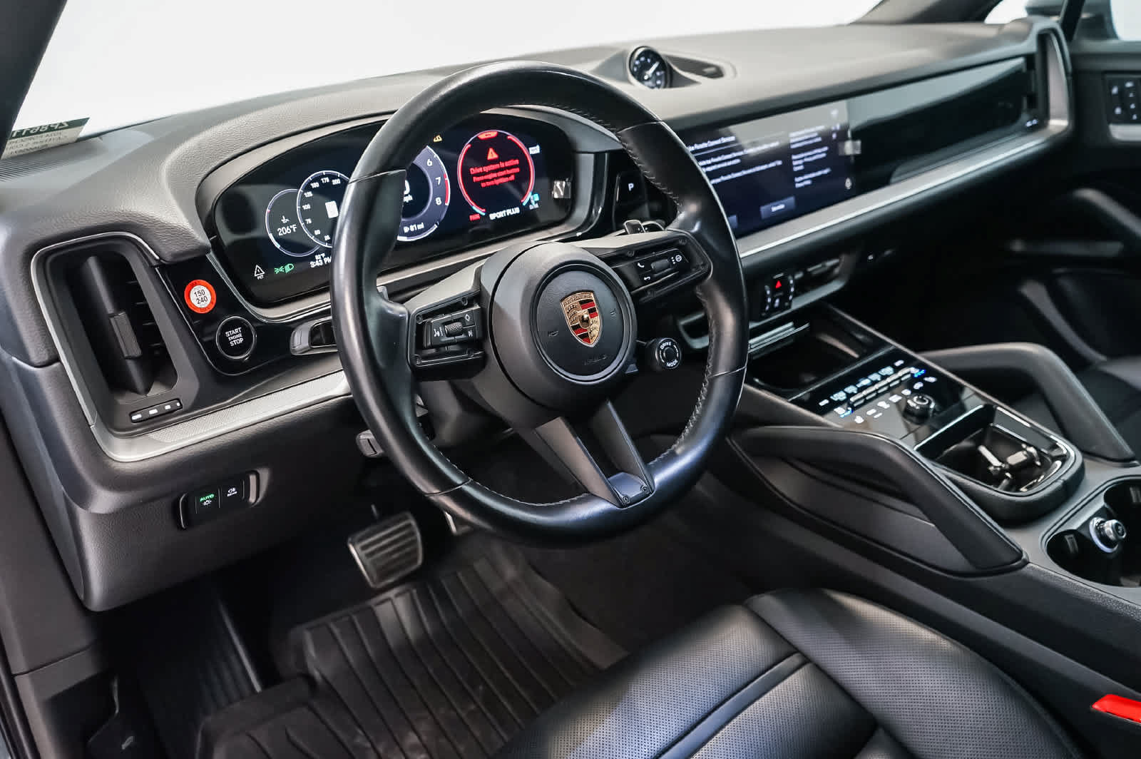 Certified 2024 Porsche Cayenne S AWD/4WD image 4