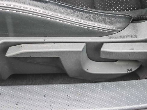 Used 2024 Toyota GR86 Premium image 20