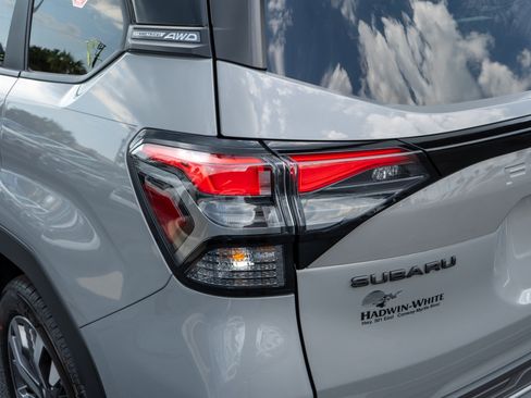 New 2026 Subaru Forester Touring AWD/4WD image 10