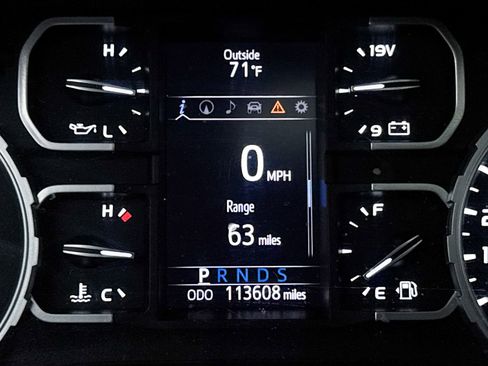 Used 2020 Toyota Tundra Limited w/ Limited Premium Package AWD/4WD image 32