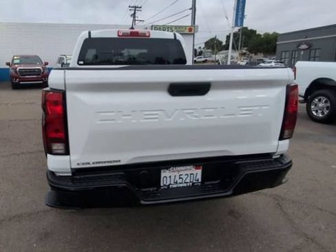 Used 2024 Chevrolet Colorado Trail Boss AWD/4WD image 7
