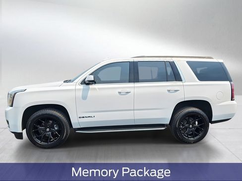 Used 2019 GMC Yukon SLT AWD/4WD image 3