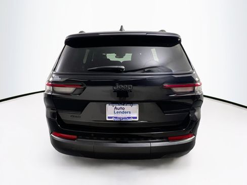 Used 2023 Jeep Grand Cherokee L Laredo AWD/4WD image 6