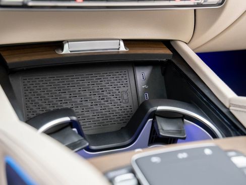 New 2026 Mercedes-Benz GLS 450 4MATIC image 30