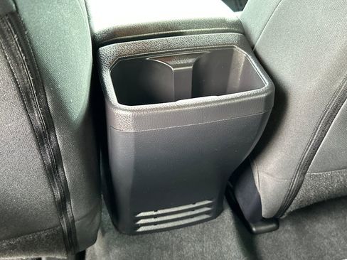 Used 2023 Toyota Tacoma TRD Sport w/ Technology Package image 21