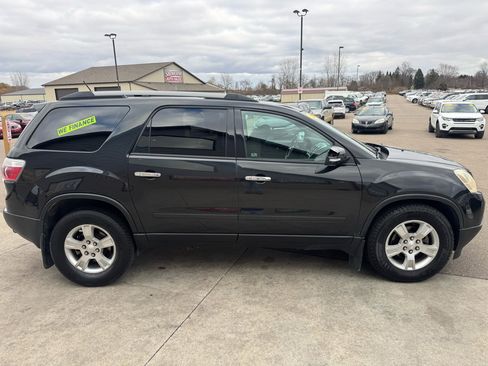 Used 2010 GMC Acadia SLE image 4