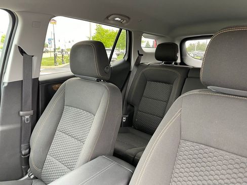 Used 2020 GMC Terrain SLE w/ Driver Convenience Package FWD image 16