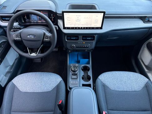 New 2025 Ford Maverick XLT w/ XLT Luxury Package image 12