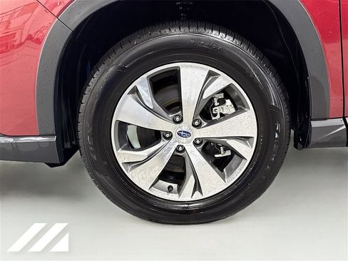 Certified 2024 Subaru Ascent Premium w/ Convenience Package image 32