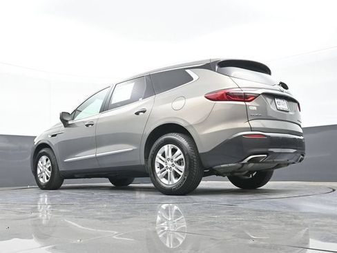 Used 2018 Buick Enclave Essence w/ Trailering Package FWD image 44