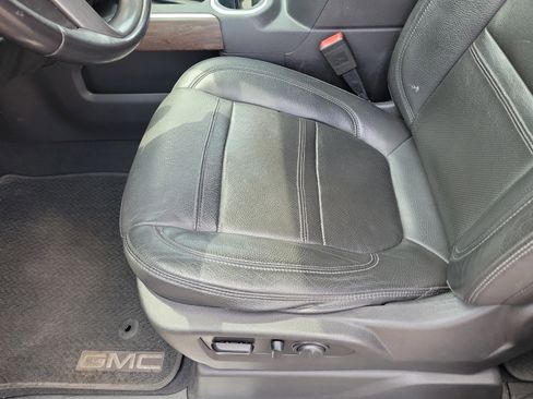 Used 2020 GMC Sierra 1500 Denali w/ Denali Ultimate Package AWD/4WD image 26